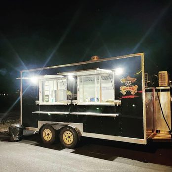 Ricos Tacos - a food truck at night - Tacos Near Me Ricos Tacos - a food truck at night - Tacos Near Me