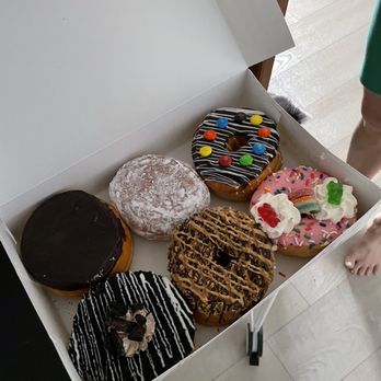 Pink Cafe Miami Beach - Donuts Near Me - Miami, Florida Pink Cafe Miami Beach - Donuts Near Me - Miami, Florida