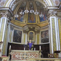 Abbazia Parrocchiale di San Michele Arcangelo - The altar