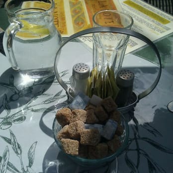 La Note - Cute table sets - French Near Me - Berkeley, California La Note - Cute table sets - French Near Me - Berkeley, California