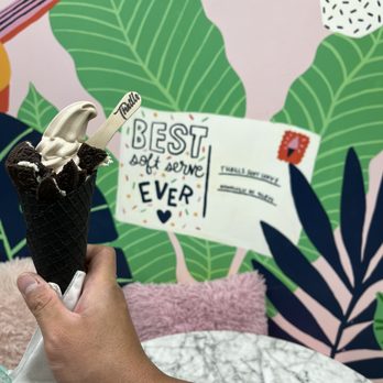 Thrills Soft Serve - Charcocoa cone with fudge brownie ice cream topped with Oreo - Ice Cream & Frozen Yogurt Near Me - Honolulu, Hawaii Thrills Soft Serve - Charcocoa cone with fudge brownie ice cream topped with Oreo - Ice Cream & Frozen Yogurt Near Me - Honolulu, Hawaii