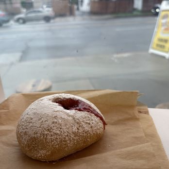 Crème Caramel LA - Strawberry Cheesecake Pandesal - Desserts Near Me - Sherman Oaks, California Crème Caramel LA - Strawberry Cheesecake Pandesal - Desserts Near Me - Sherman Oaks, California