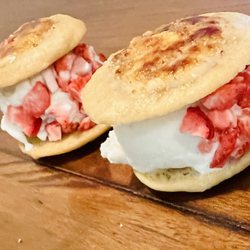 Tawas Bay Pronto Pup - Crème brûlée ice cream sandwiches with vanilla and freeze dried strawberries
