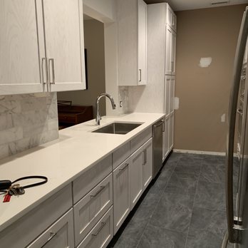 Davan Countertops - Cutout for sink - Kitchen & Bath Near Me - Franklin Park, Illinois
