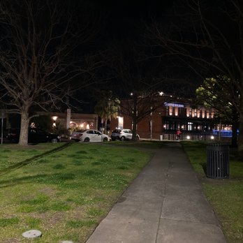 Chart House - Seafood Near Me - Savannah, Georgia