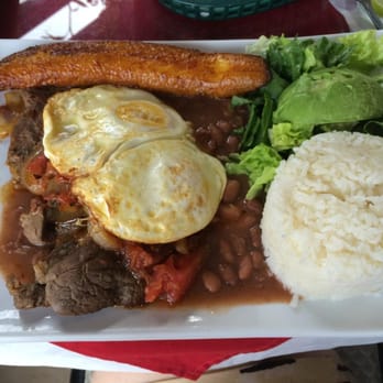 Aires De Colombia - Bistec al caballo - Latin American Near Me - White Plains, New York