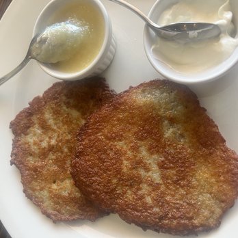 Smakosz Restaurant - Potato Pancakes - Polish Near Me - Chicago, Illinois Smakosz Restaurant - Potato Pancakes - Polish Near Me - Chicago, Illinois