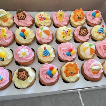 Lil Bites Bakery - Caterers Near Me Lil Bites Bakery - Caterers Near Me