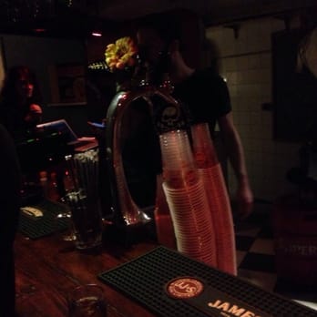 O Pai Tirano - Bars Near Me - Lisbon, 11 O Pai Tirano - Bars Near Me - Lisbon, 11