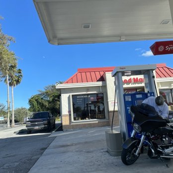 Exxon - Gas Stations Near Me - Florida City, Florida