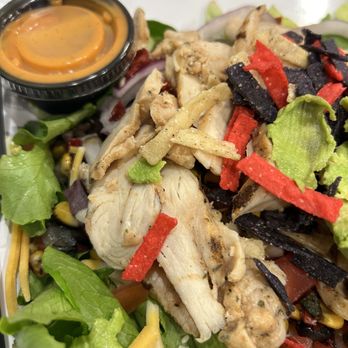 McAlister's Deli - Southwest Chicken & Avocado Salad - Salad Near Me - Geneva, Illinois