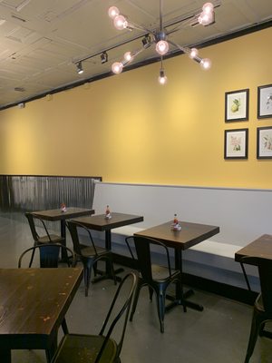 Kindred Food & Drink by null