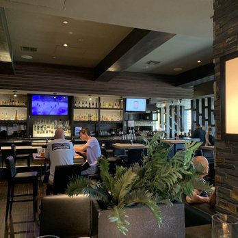 Wokcano - Dining room/bar - Chinese Near Me - Valencia, California Wokcano - Dining room/bar - Chinese Near Me - Valencia, California