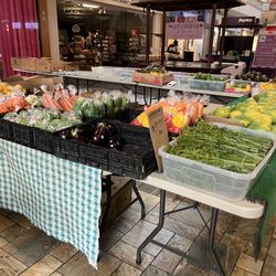 Farmers Market - Windward Mall