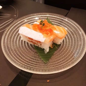 白鮨 - Crystal sushi with yuzu jelly - Conveyor Belt Sushi Near Me - Hong Kong, HK