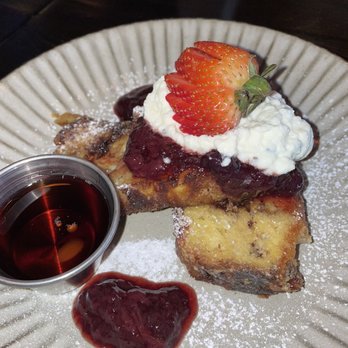 Blasteran - Bread Pudding French Toast - Asian Fusion Near Me - Culver City, California Blasteran - Bread Pudding French Toast - Asian Fusion Near Me - Culver City, California