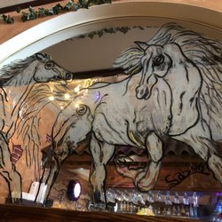 La Fuente - Inside above the booth