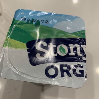 Vons - Expired yoghurt - Grocery Near Me - Chatsworth, California
