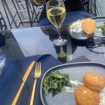 Assembly Rooftop Lounge - Crab cakes - Lounges Near Me - Philadelphia, Pennsylvania