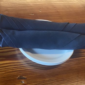 Dressel's Public House - Linen Napkins - Pubs Near Me - Saint Louis, Missouri