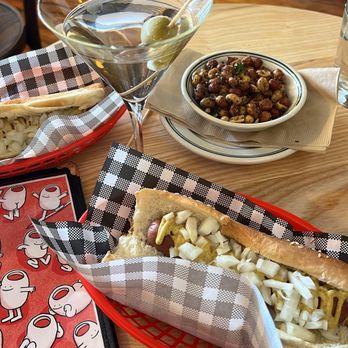 Tallboy - Classic hot dog, dirty martini, and the best peanuts in the whole world. - Dive Bars Near Me - Oakland, California Tallboy - Classic hot dog, dirty martini, and the best peanuts in the whole world. - Dive Bars Near Me - Oakland, California