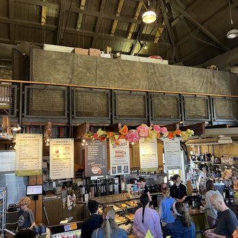 Colectivo Coffee Lakefront - Interior shot on a busy Sunday - Coffee & Tea Near Me - Milwaukee, Wisconsin
