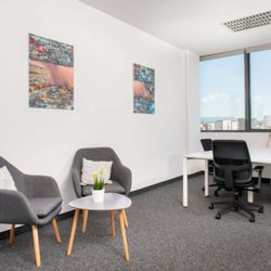 Regus California Huntington Drive