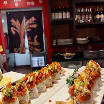 Crazy Rock'N Sushi - Hot Night Roll - Sushi Bars Near Me - Stanton, California Crazy Rock'N Sushi - Hot Night Roll - Sushi Bars Near Me - Stanton, California