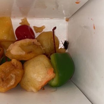 Chen's Chinese Restaurant - Sweet & Sour Pork with roach in bottom of box....scrumptious! - Chinese Near Me - Chester, Virginia Chen's Chinese Restaurant - Sweet & Sour Pork with roach in bottom of box....scrumptious! - Chinese Near Me - Chester, Virginia