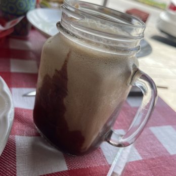 Ninfa's Café - Mocha Frappuccino - Cafeteria Near Me - Cancún, ROO