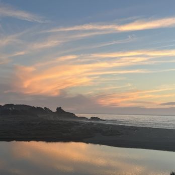 Vue Kitchen - The view at the Vue - New American Near Me - Gualala, California