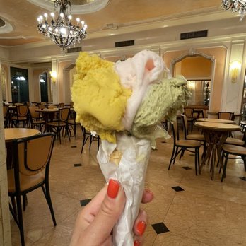 Giolitti - 4 flavors for my large! - Ice Cream & Frozen Yogurt Near Me - Rome, RM