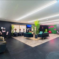 Allure Beauty Bar