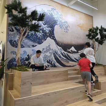 Mitsuwa Marketplace - A reproduction of Katsushika Hokusai's famous woodblock. - Sushi Bars Near Me - Cypress, California