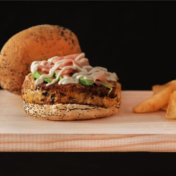 Mamy Ildy - Nuestras burgers vegetarianas que también gustan a los carnívoros! - Burgers Near Me - Barcelona, B Mamy Ildy - Nuestras burgers vegetarianas que también gustan a los carnívoros! - Burgers Near Me - Barcelona, B