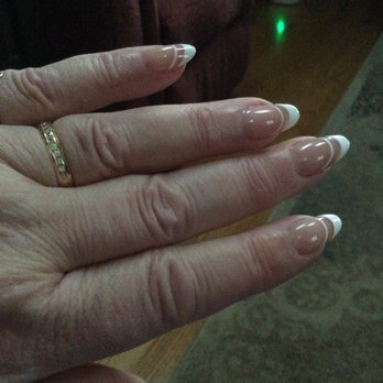 Iris Nail Spa - Nail Salons Near Me - Newton, Massachusetts