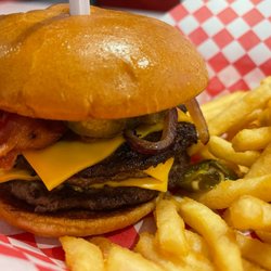 Spangles - Ultimate Jalapeño Bacon Cheeseburger