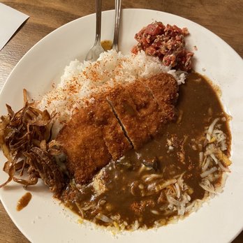 Curryfornia - spicy curry with fried onions, chicken katsu, bruschetta (bomb btw), and cheese~ - Japanese Curry Near Me - Torrance, California Curryfornia - spicy curry with fried onions, chicken katsu, bruschetta (bomb btw), and cheese~ - Japanese Curry Near Me - Torrance, California