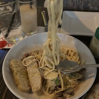 Bollo Woodfired Pizza - pasta 6/10 - Italian Near Me - Houston, Texas
