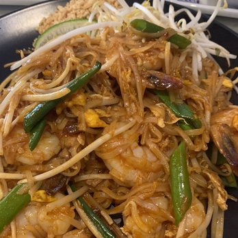 Charm Thai Bistro - Shrimp Pad Thai - Thai Near Me - Spring, Texas