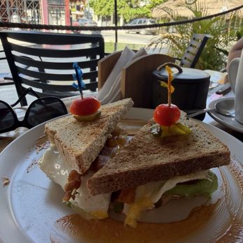 Local Coffee + Shop - Coffee & Tea Near Me - Puerto Morelos, ROO Local Coffee + Shop - Coffee & Tea Near Me - Puerto Morelos, ROO
