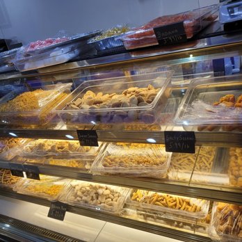 Harry Sweets And Snacks - a display of harry sweets and snacks - Indian Near Me - Floral Park, New York