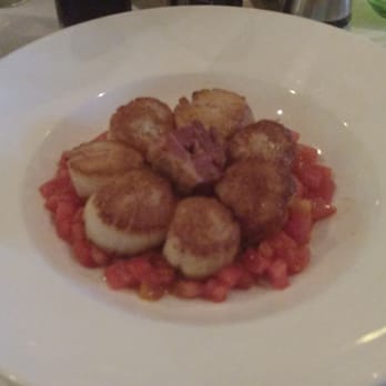 Fat Canary - Scallops anyone? - New American Near Me - Williamsburg, Virginia