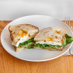 Cantean - Brie and Jam Sandwich