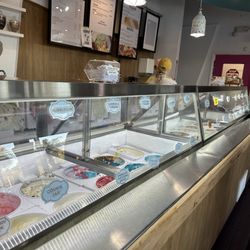 Tanya & Matt's Ice Cream - Inside