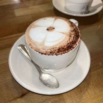 Café Croissant - Hot Chocolate - Bakeries Near Me - Miami, Florida
