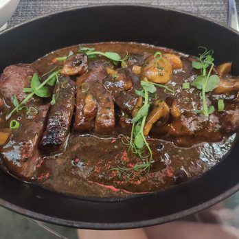 Stage Restaurant - New York Strip Loin - New American Near Me - Honolulu, Hawaii