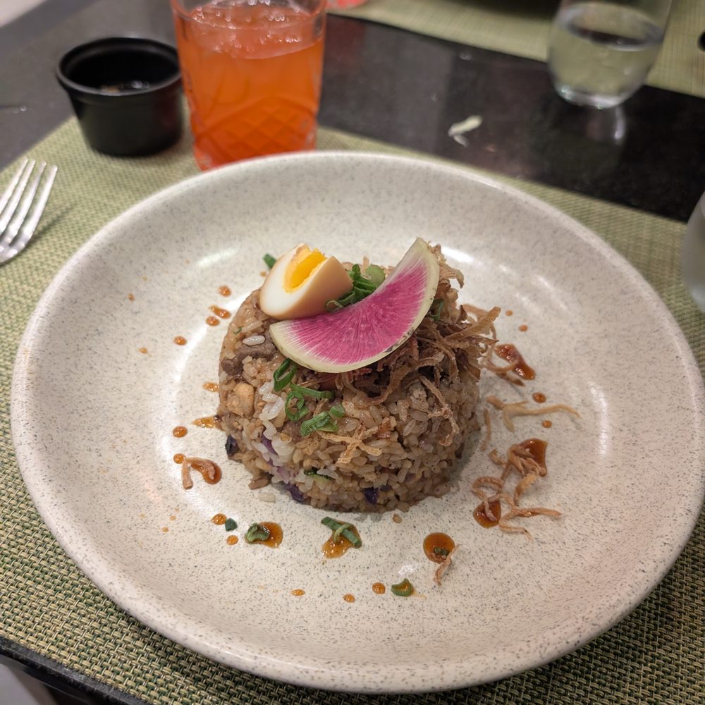 Himitsu - The fried rice looks nice, and tastes pretty good - Japanese Near Me - Tonalá, JAL