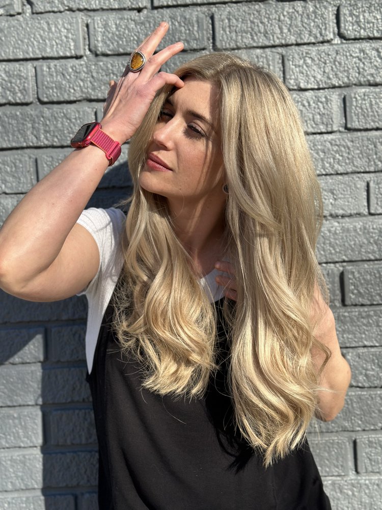 HAIR EXTENSION LAB Updated May 2024 Request an Appointment 9225