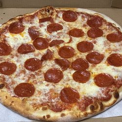 York Pizza - Pepperoni Pizza